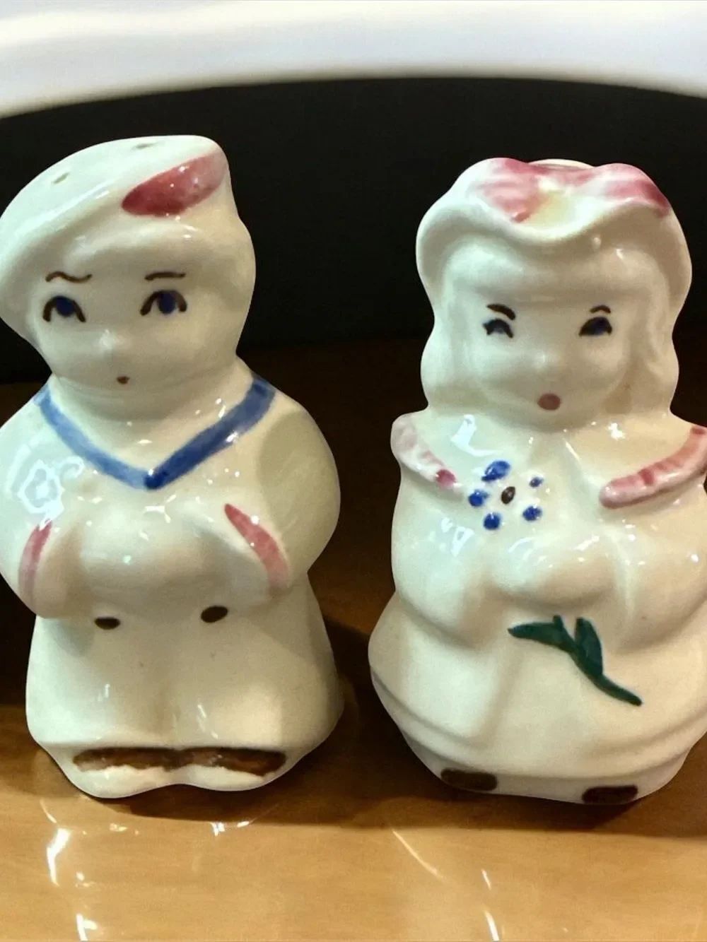 Shawnee Pottery Boy Blue and Bo Peep 1940s Salt and Pepper Shaker Set